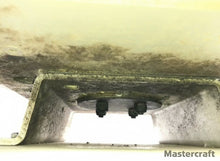 Load image into Gallery viewer, SEAT RISER 4" - DRIVER SEAT | MASTERCRAFT