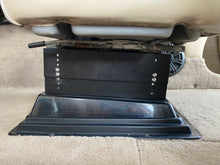 Load image into Gallery viewer, SEAT RISER - ADJUSTABLE FROM 3 3/8" to 4 7/8" | MASTERCRAFT | PROSTAR